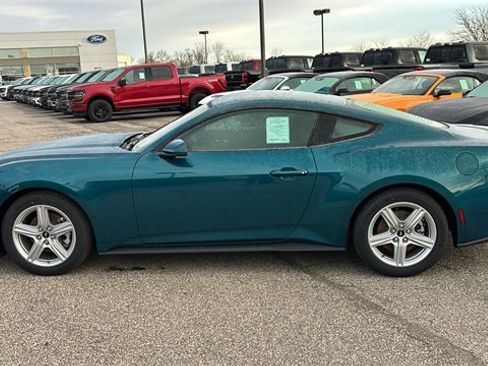 New 2026 Ford Mustang Premium image 4