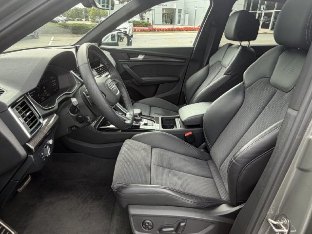Used 2023 Audi SQ5 Prestige AWD/4WD image 25