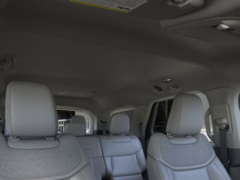 New 2026 Ford Explorer Active w/ Active Comfort Package image 22
