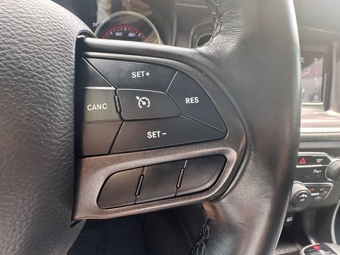 Used 2021 Dodge Charger SXT RWD image 17