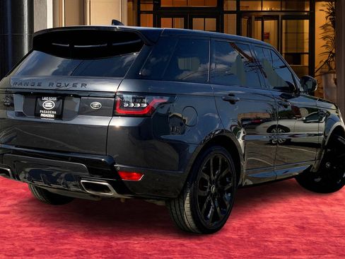 Used 2022 Land Rover Range Rover Sport HSE Dynamic image 12
