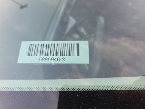 Used 2025 Kia Niro LX FWD image 9