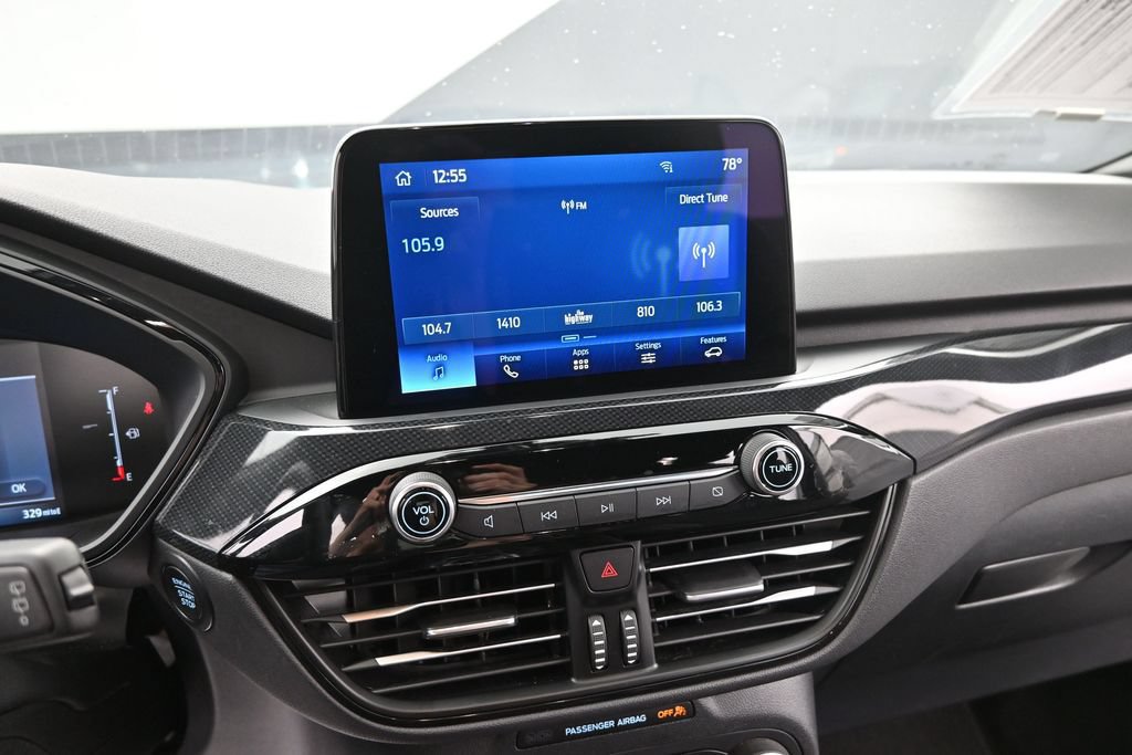Used 2025 Ford Escape ST-Line Select AWD/4WD image 37