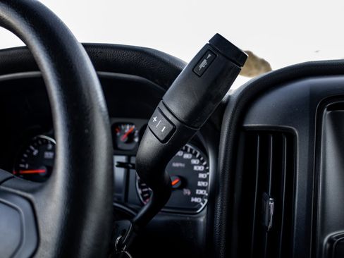 Used 2016 Chevrolet Silverado 1500 W/T w/ Trailering Package image 23