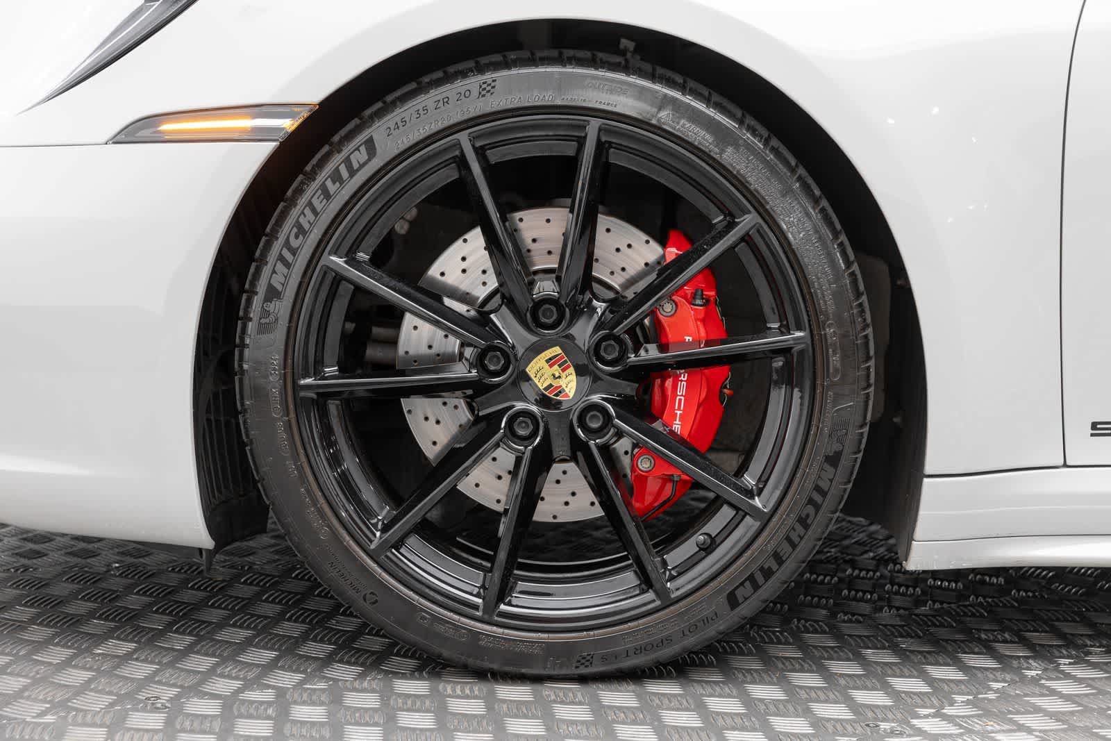 Used 2022 Porsche 911 Carrera 4S w/ Sport Package AWD/4WD image 10