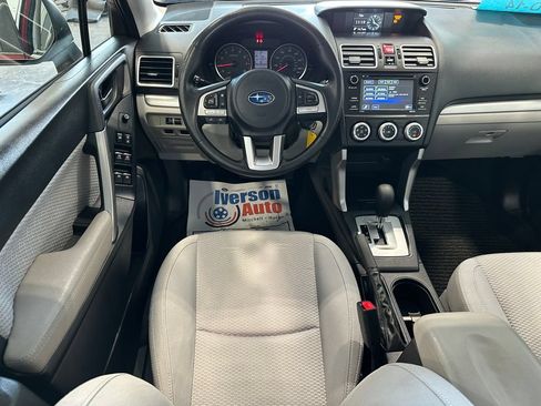 Used 2018 Subaru Forester 2.5i w/ Popular Package #2A AWD/4WD image 26