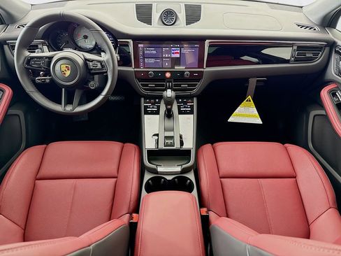 New 2026 Porsche Macan S image 29