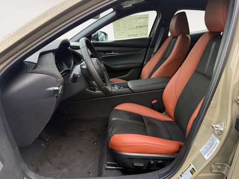 New 2025 MAZDA MAZDA3 Carbon image 10