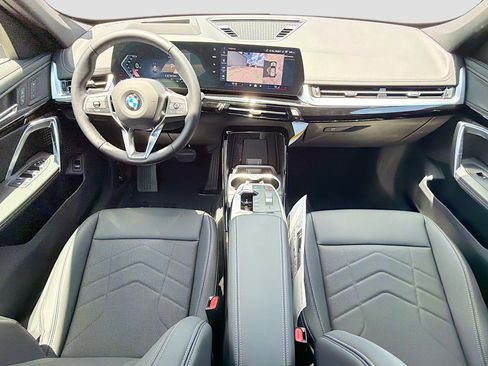 New 2026 BMW X1 xDrive28i w/ Technology Package AWD/4WD image 15