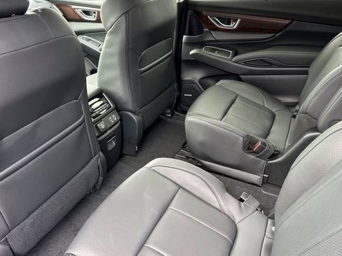 New 2025 Subaru Ascent Touring AWD/4WD image 9