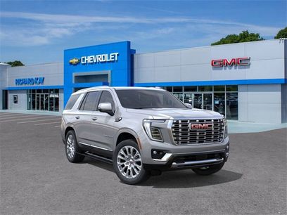 New 2026 GMC Yukon Denali w/ Sun & Power Step Package