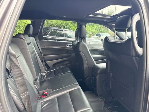 Used 2018 Jeep Grand Cherokee Limited w/ Trailer Tow Group IV AWD/4WD image 10