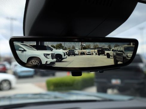 New 2026 GMC Yukon XL AT4 Ultimate AWD/4WD image 17