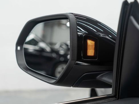 Used 2023 Audi Q8 Premium Plus w/ Premium Plus Package image 55