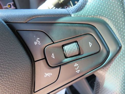 Used 2023 Chevrolet Bolt LT w/ Driver Confidence Package FWD image 19