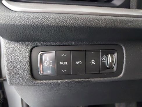 New 2026 Chevrolet Traverse LT w/ Driver Confidence Package AWD/4WD image 24