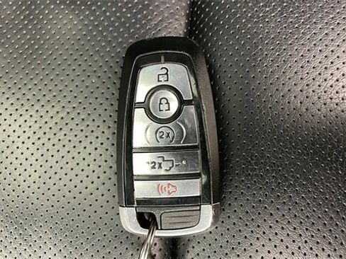 Used 2018 Ford F150 Lariat w/ Equipment Group 502A Luxury image 41