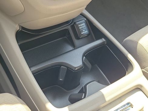 Used 2013 Honda CR-V LX image 29