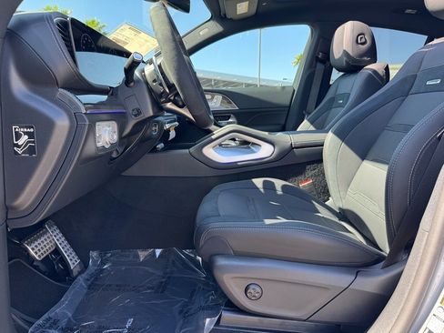 New 2026 Mercedes-Benz GLE 53 AMG 4MATIC Coupe image 11
