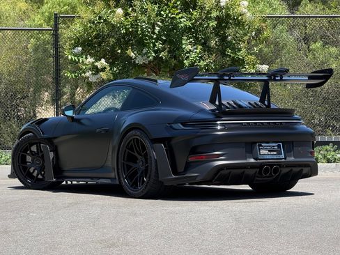 Certified 2025 Porsche 911 GT3 RS w/ Weissach Package RWD image 3