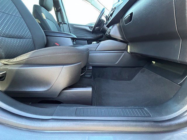Used 2025 Ford Escape Active AWD/4WD image 30