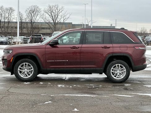 New 2026 Jeep Grand Cherokee Laredo X AWD/4WD image 5