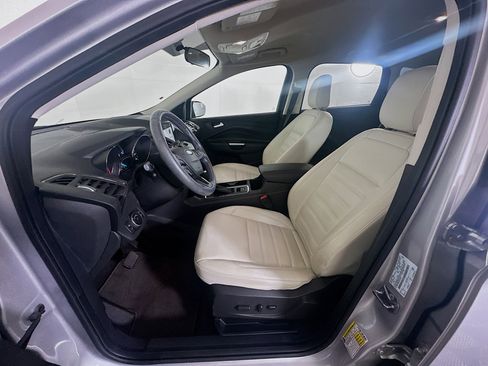 Used 2018 Ford Escape SEL w/ SEL Sport Appearance Package image 13