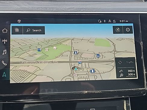 Used 2022 Audi e-tron Premium image 8