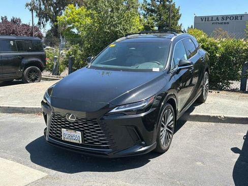 Used 2025 Lexus RX 350 w/ Convenience Package AWD/4WD image 2