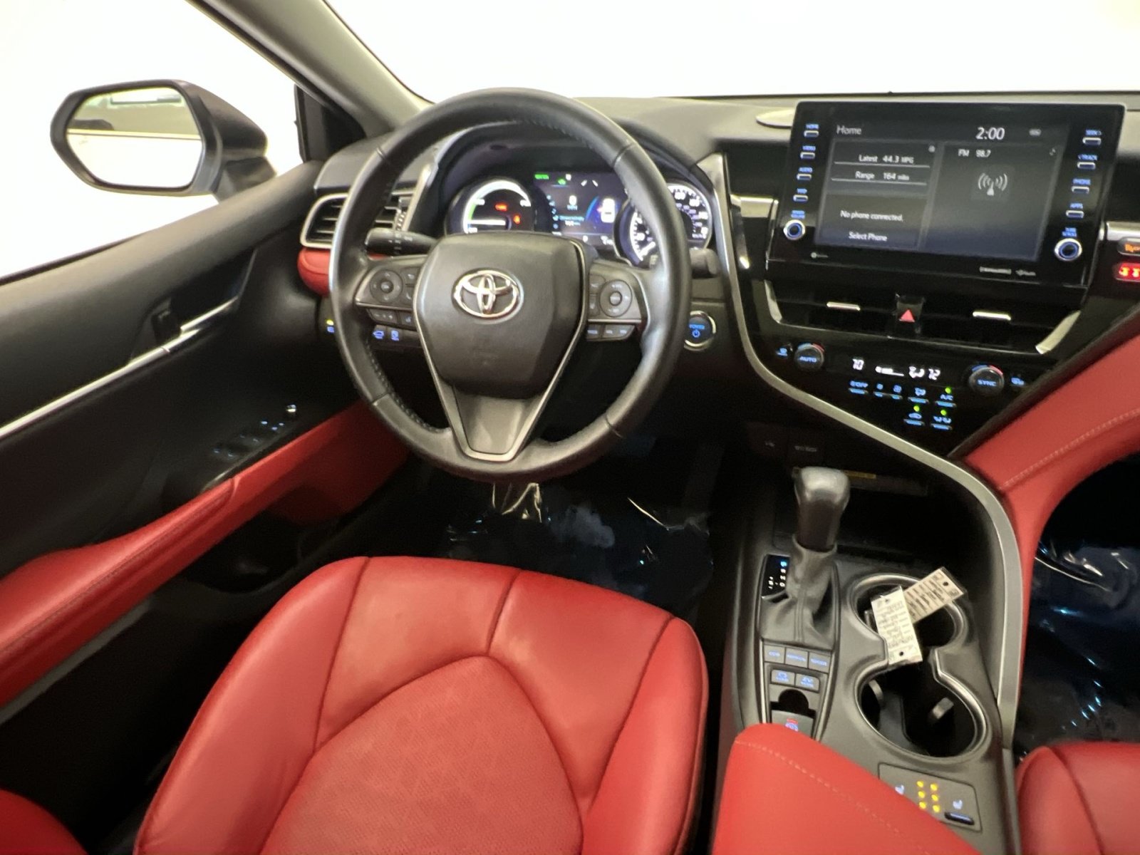 Used 2021 Toyota Camry XSE FWD image 33