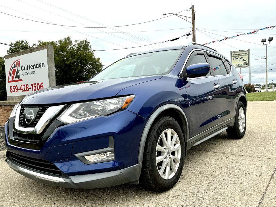 Used 2017 Nissan Rogue SV w/ SV Premium Package FWD image 30