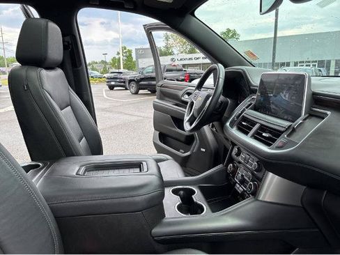 Used 2021 Chevrolet Tahoe LT AWD/4WD image 16