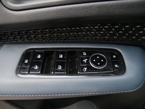 Certified 2024 Nissan Ariya PLATINUM+ e-4ORCE image 16