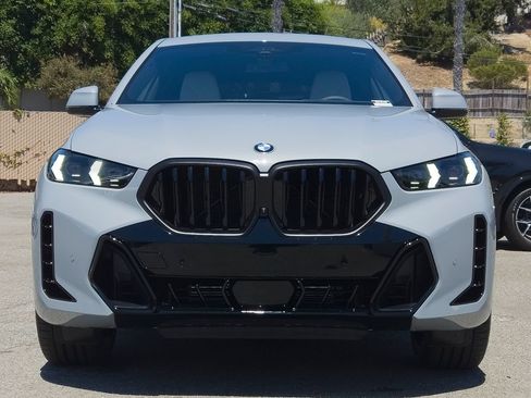 New 2027 BMW X6 xDrive40i AWD/4WD image 2