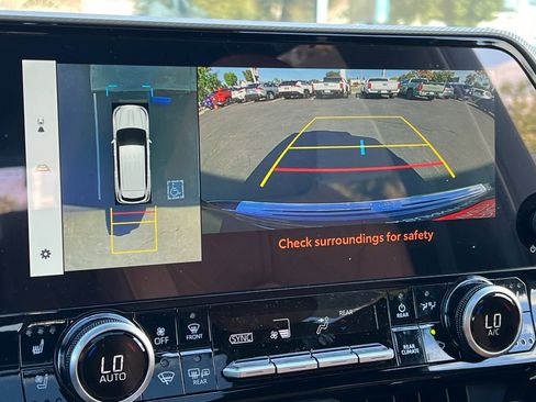 New 2025 Toyota Highlander Platinum image 22