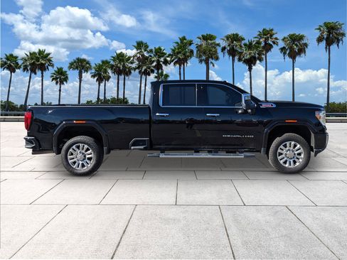 Used 2022 GMC Sierra 2500 Denali w/ Denali Ultimate Package image 9