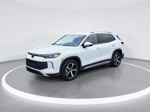 New 2026 Volkswagen Tiguan SE image 7