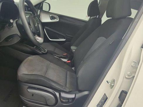 Used 2022 Kia Soul LX w/ Technology Package FWD image 15
