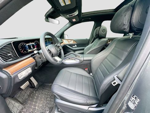 Certified 2026 Mercedes-Benz GLS 580 4MATIC image 22