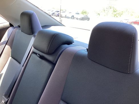 Certified 2018 Toyota Corolla LE FWD image 16