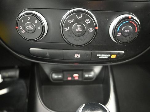 Used 2016 Kia Soul + w/ Designer's Package FWD image 20