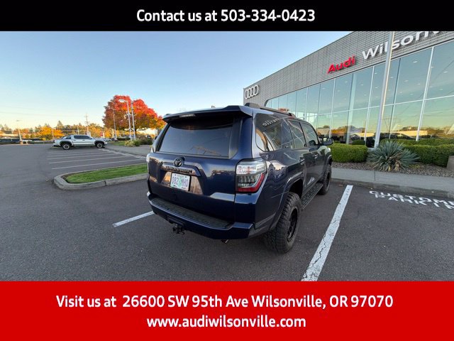 Used 2018 Toyota 4Runner SR5 AWD/4WD image 4