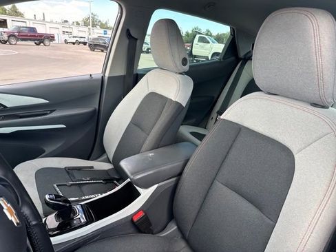 Used 2021 Chevrolet Bolt LT FWD image 10