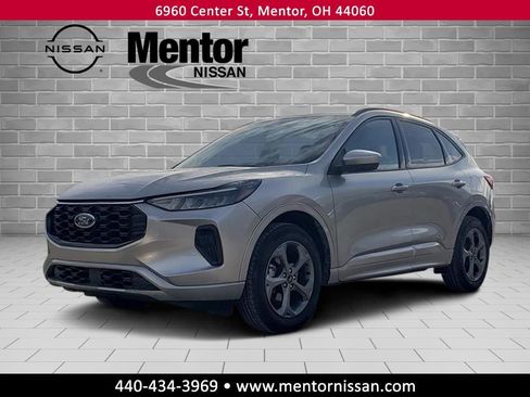 Used 2024 Ford Escape ST-Line AWD/4WD image 3