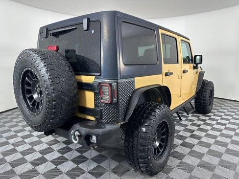 Used 2014 Jeep Wrangler Unlimited Rubicon w/ Max Tow Package image 3
