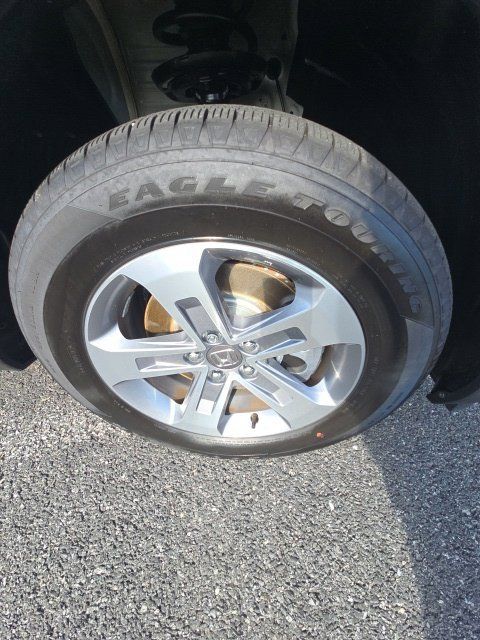 Used 2025 Honda Pilot EX-L image 14