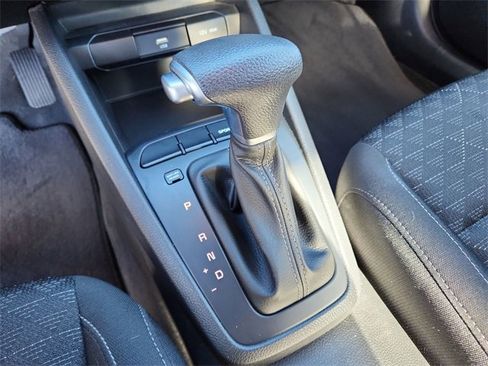 Certified 2021 Kia Rio LX image 26