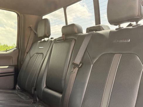 Used 2017 Ford F250 Platinum w/ FX4 Off-Road Package AWD/4WD image 27