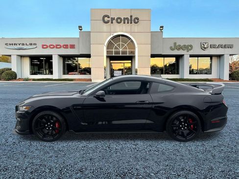 Used 2019 Ford Mustang Shelby GT350R w/ GT350R Equipment Group 920A RWD image 6