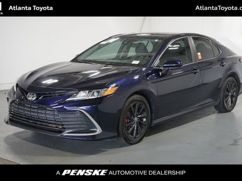 Used 2021 Toyota Camry LE image 1